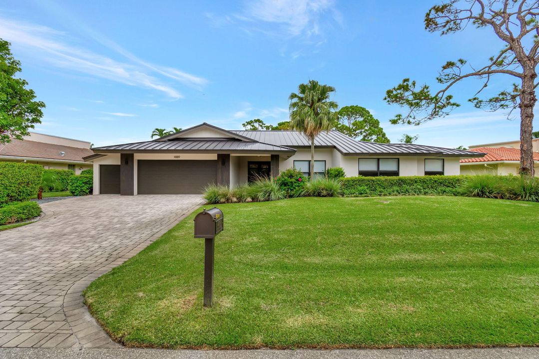 For Sale: $2,225,000 (4 beds, 3 baths, 3100 Square Feet)