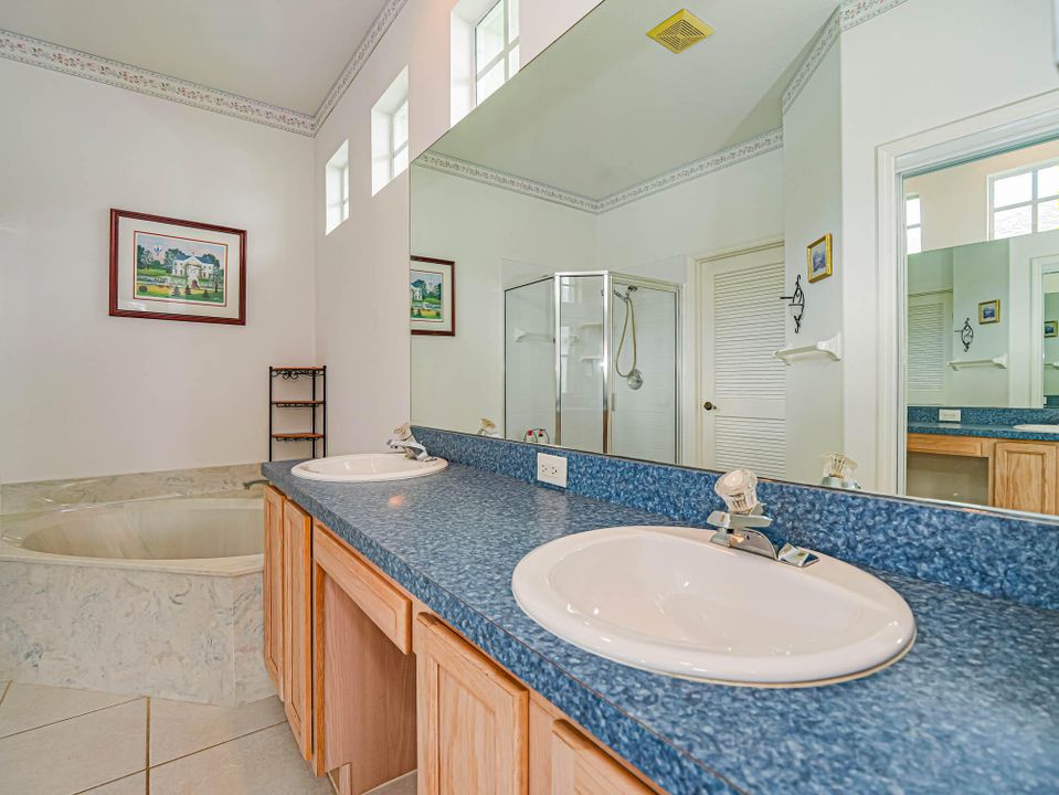 待售: $399,000 (3 贝兹, 2 浴室, 1832 平方英尺)