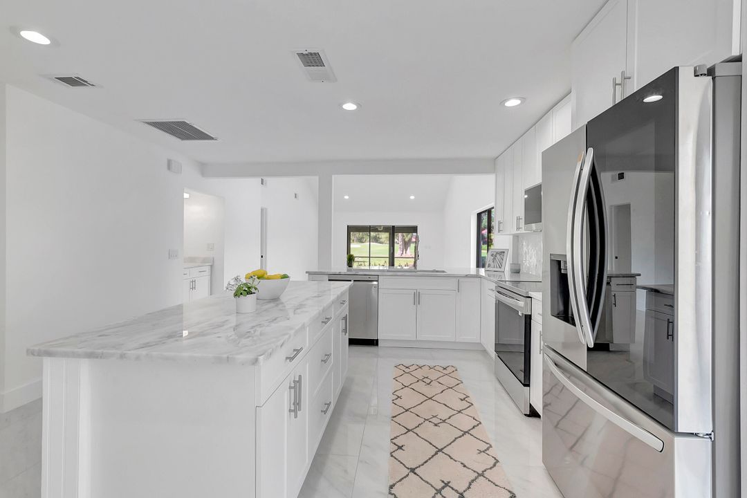 For Sale: $495,000 (2 beds, 2 baths, 1520 Square Feet)