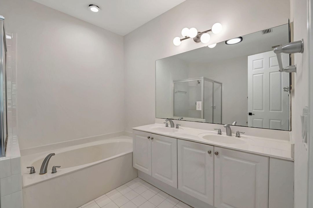 For Sale: $459,000 (3 beds, 2 baths, 1674 Square Feet)