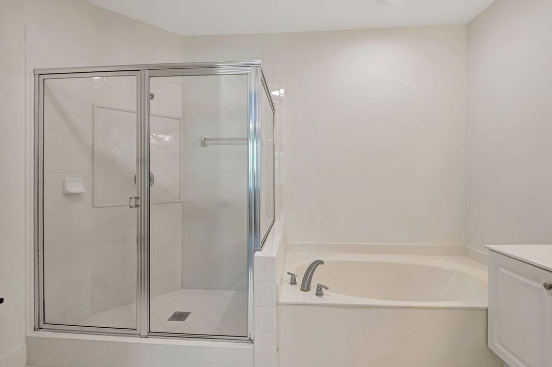 For Sale: $459,000 (3 beds, 2 baths, 1674 Square Feet)