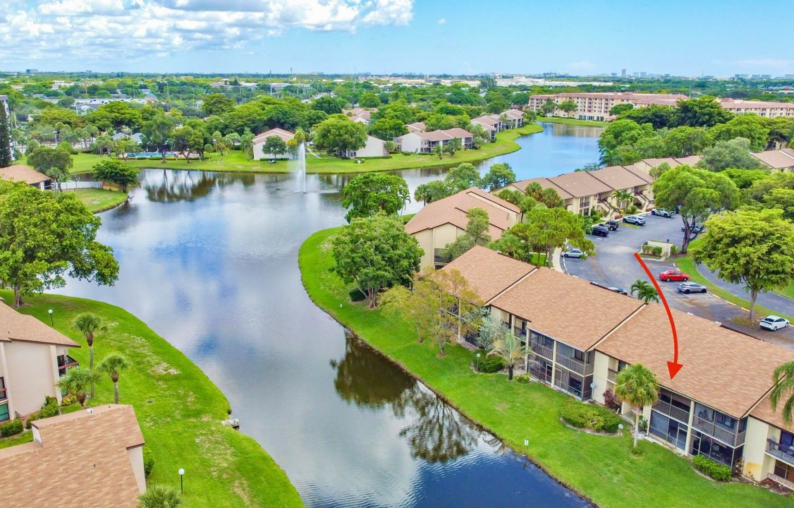 Active With Contract: $285,000 (2 beds, 2 baths, 1150 Square Feet)