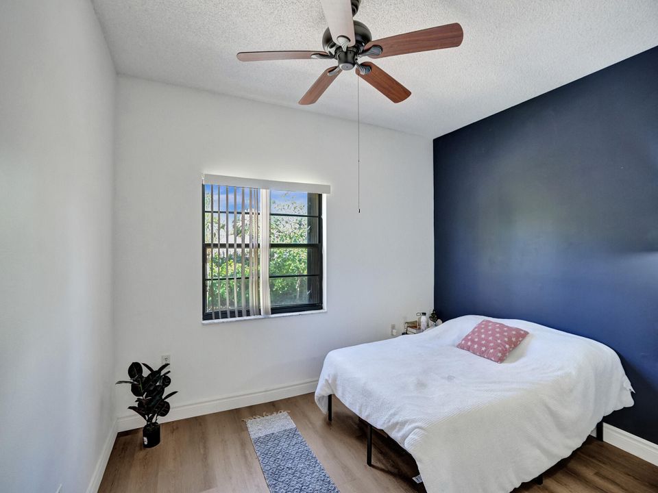 For Sale: $530,000 (3 beds, 2 baths, 1793 Square Feet)