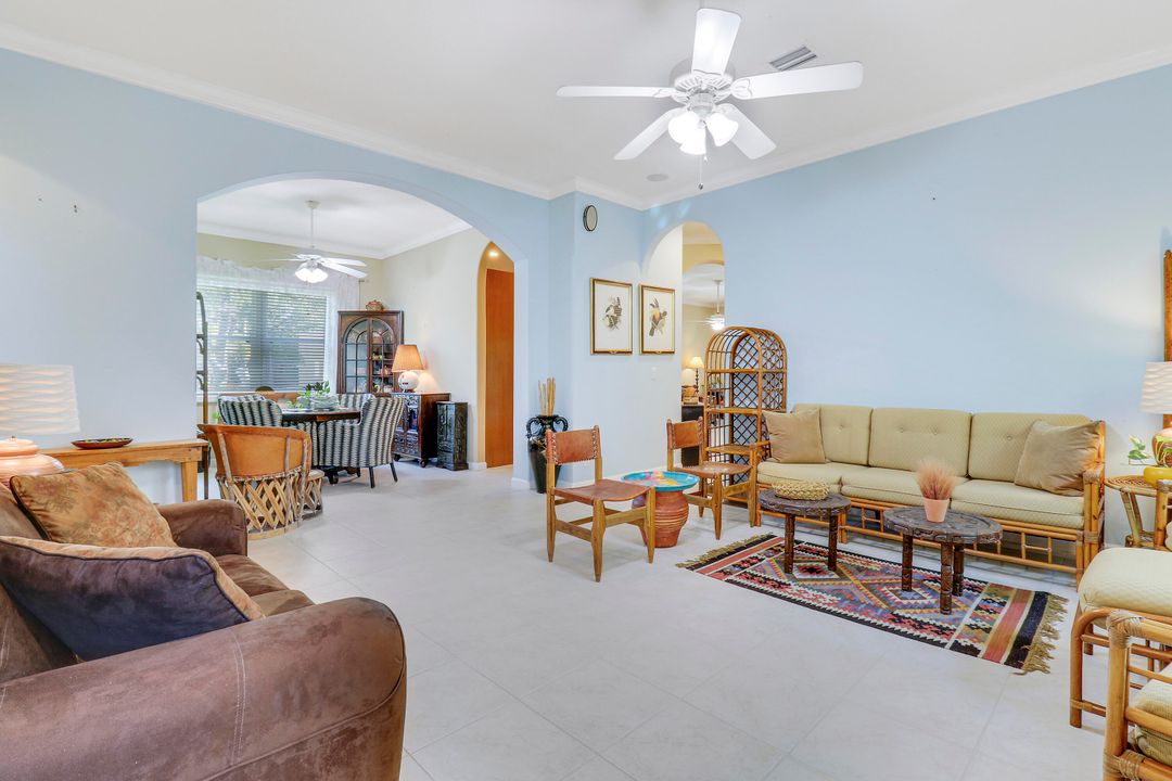 For Sale: $409,000 (3 beds, 2 baths, 1885 Square Feet)