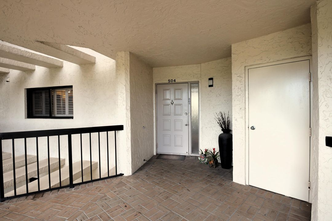 For Sale: $395,000 (3 beds, 2 baths, 1693 Square Feet)