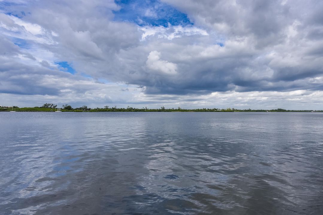 В аренду: $5,000 (1 спален, 1 ванн, 1180 Квадратных фут)