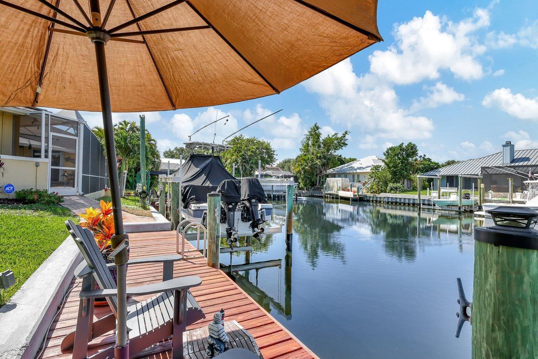 For Sale: $1,375,000 (4 beds, 3 baths, 2532 Square Feet)