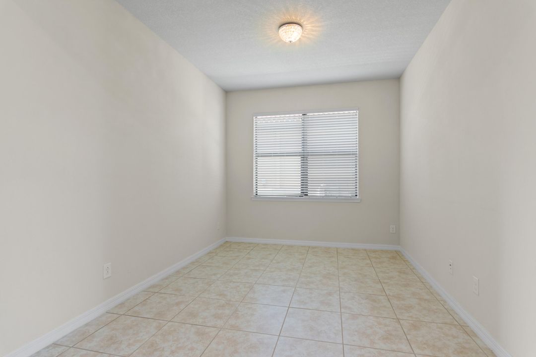 For Sale: $414,000 (2 beds, 2 baths, 1669 Square Feet)