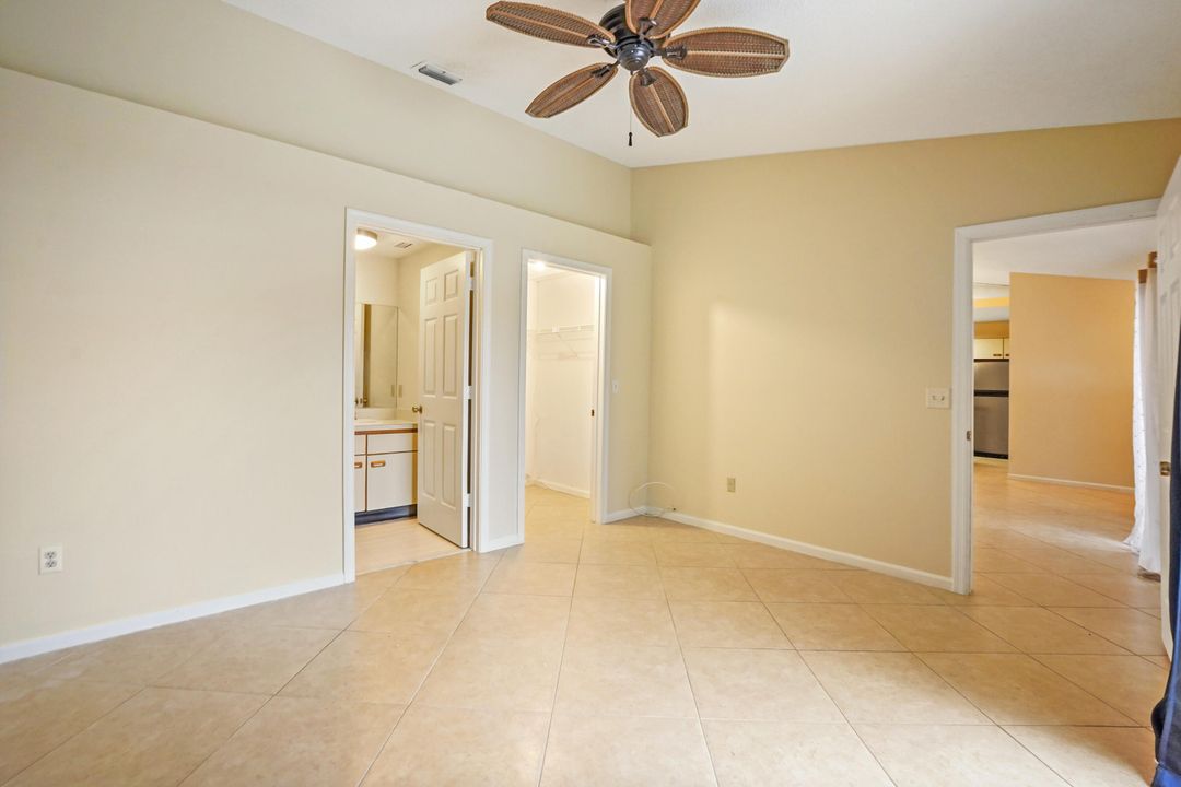 For Sale: $310,000 (2 beds, 2 baths, 1001 Square Feet)