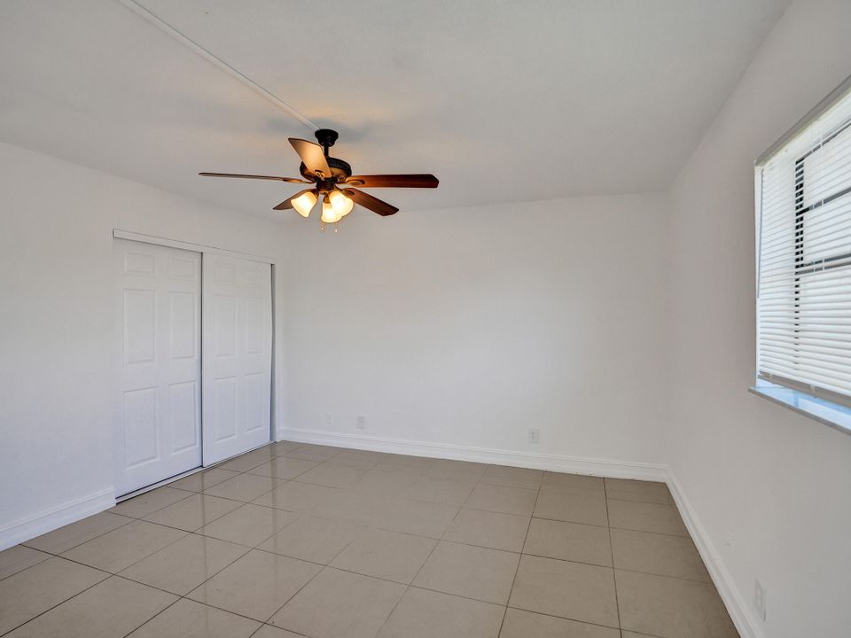 For Rent: $2,500 (3 beds, 2 baths, 1440 Square Feet)