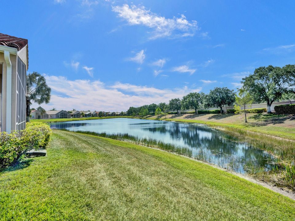 For Sale: $450,000 (3 beds, 2 baths, 2080 Square Feet)