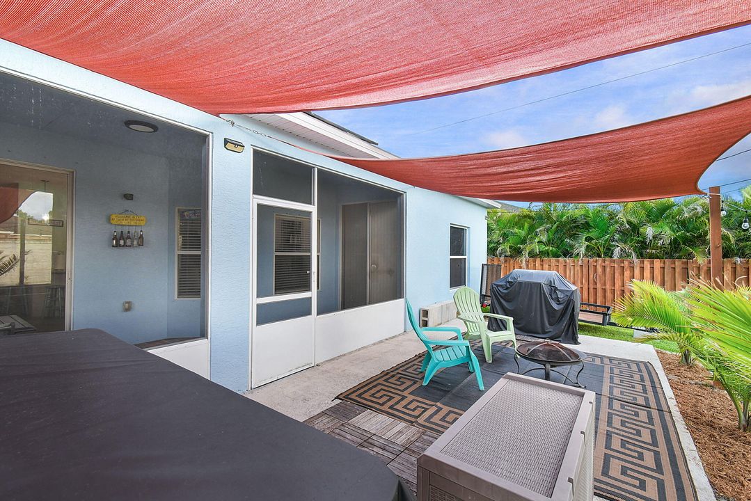 For Sale: $490,000 (4 beds, 2 baths, 2235 Square Feet)