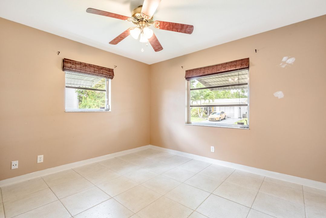 For Sale: $324,900 (2 beds, 1 baths, 1224 Square Feet)