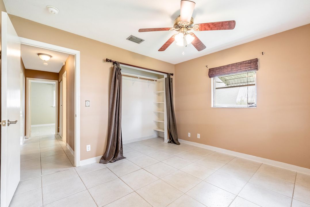 For Sale: $324,900 (2 beds, 1 baths, 1224 Square Feet)