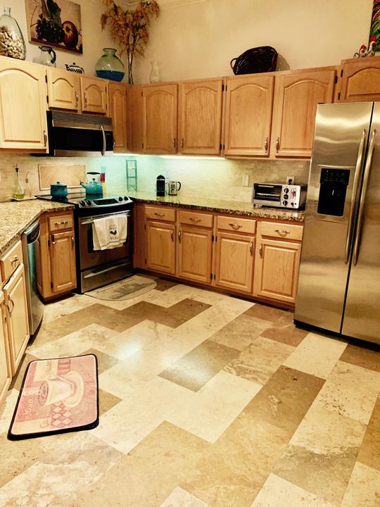 For Rent: $3,400 (2 beds, 2 baths, 1566 Square Feet)