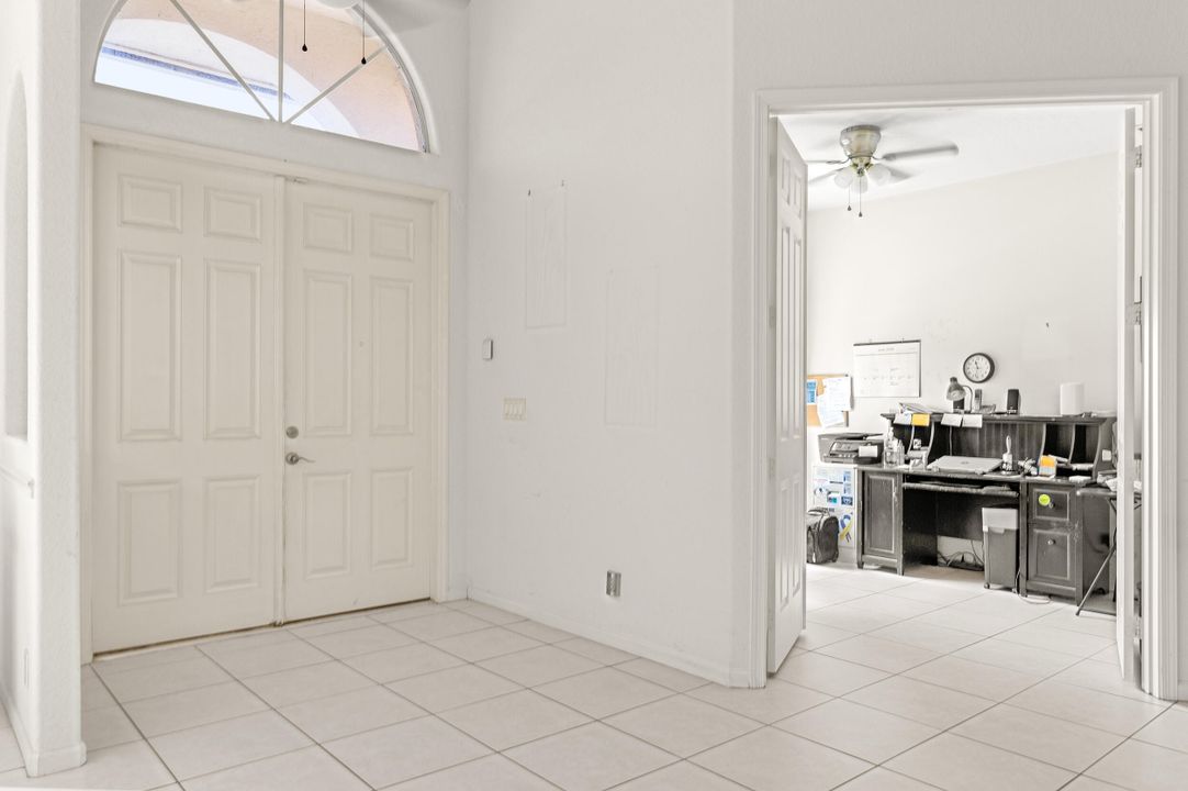 For Sale: $485,000 (3 beds, 2 baths, 2224 Square Feet)