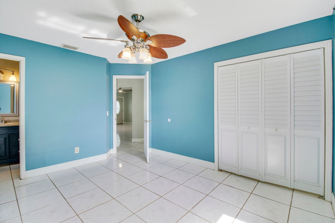 For Sale: $415,000 (3 beds, 2 baths, 1089 Square Feet)