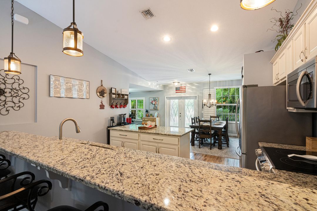 For Sale: $849,900 (3 beds, 2 baths, 1936 Square Feet)