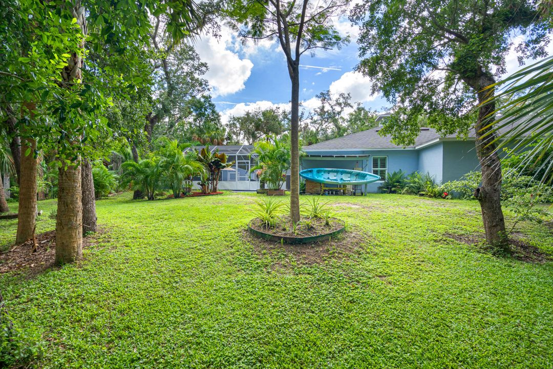 For Sale: $849,900 (3 beds, 2 baths, 1936 Square Feet)