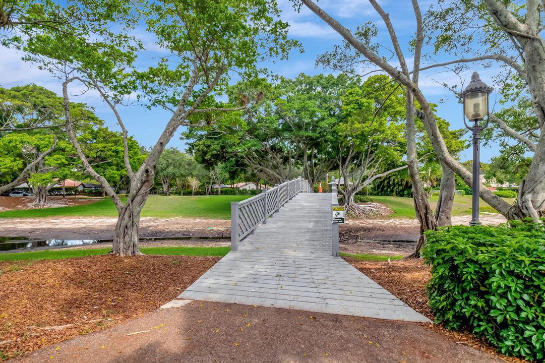 For Sale: $1,299,000 (3 beds, 2 baths, 2053 Square Feet)