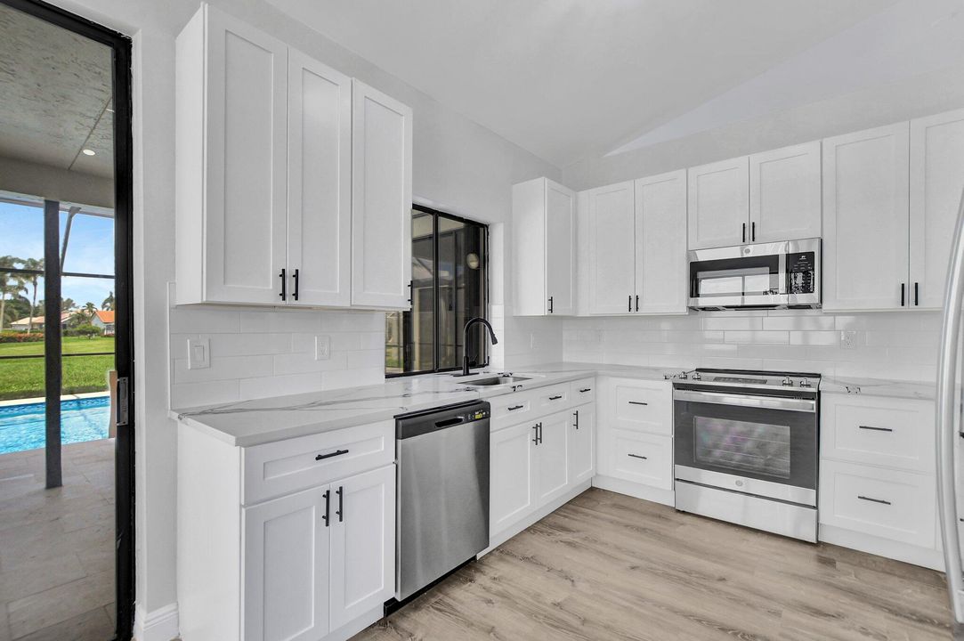 For Sale: $879,900 (3 beds, 2 baths, 2150 Square Feet)