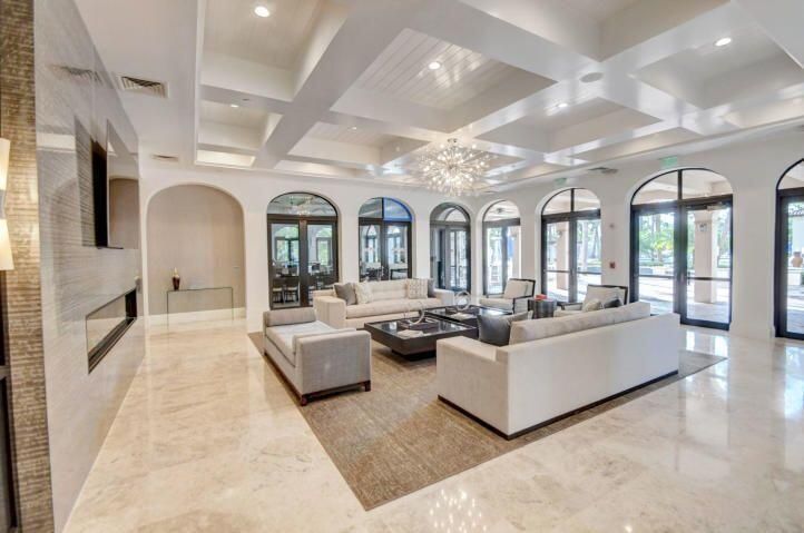 For Sale: $1,950,000 (5 beds, 5 baths, 5400 Square Feet)