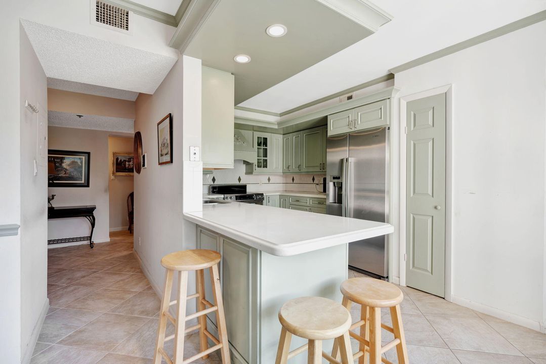 For Sale: $525,000 (2 beds, 2 baths, 1655 Square Feet)