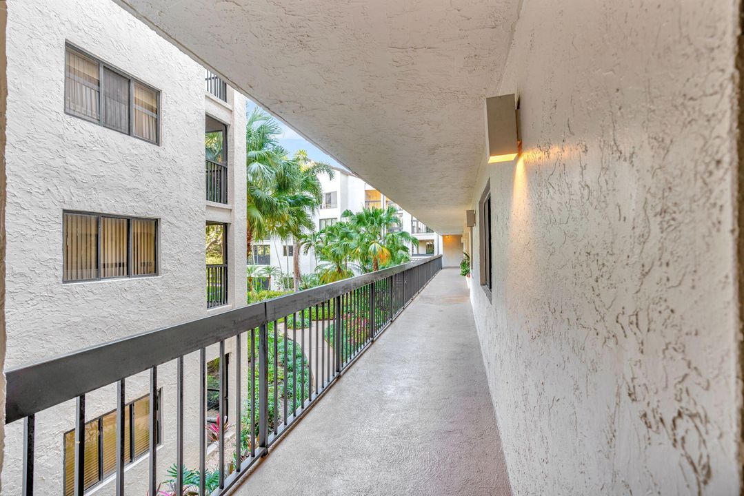 For Sale: $525,000 (2 beds, 2 baths, 1655 Square Feet)