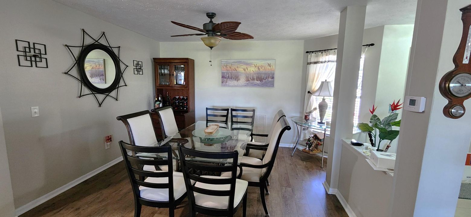 For Sale: $365,000 (3 beds, 2 baths, 1657 Square Feet)