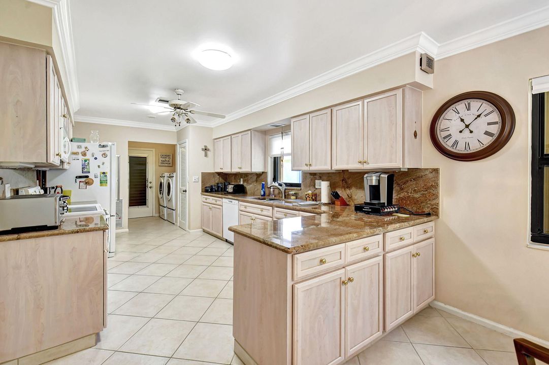 For Sale: $519,000 (3 beds, 2 baths, 2304 Square Feet)