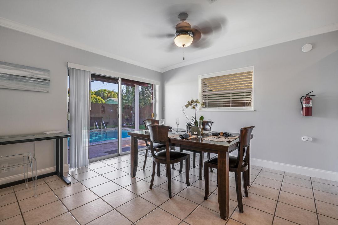 Active With Contract: $3,650 (3 beds, 2 baths, 1732 Square Feet)