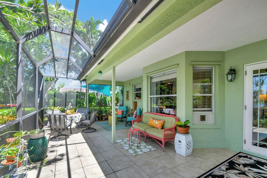 For Sale: $650,000 (3 beds, 2 baths, 2270 Square Feet)
