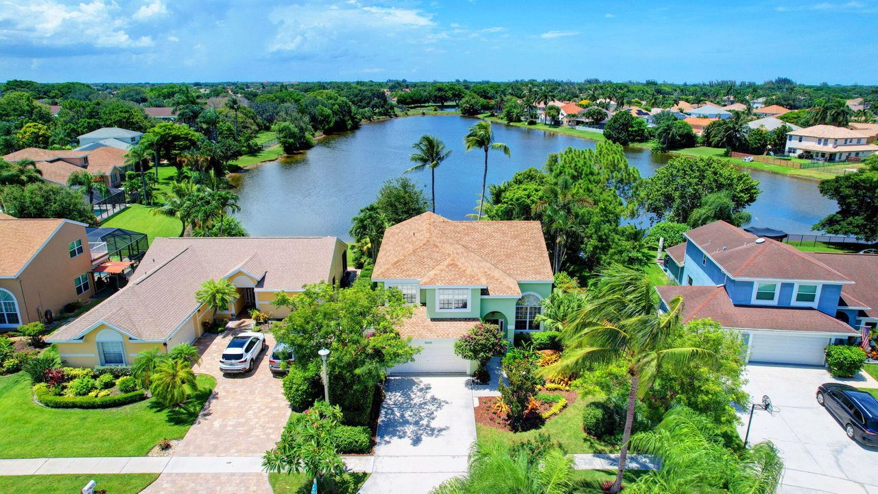 For Sale: $650,000 (3 beds, 2 baths, 2270 Square Feet)