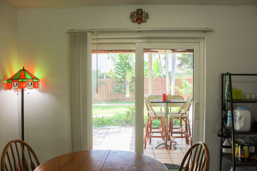 For Sale: $449,000 (2 beds, 2 baths, 1008 Square Feet)