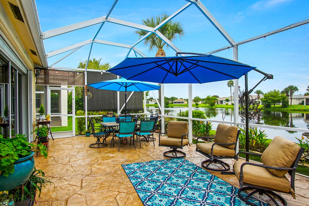 For Sale: $399,900 (3 beds, 2 baths, 1552 Square Feet)