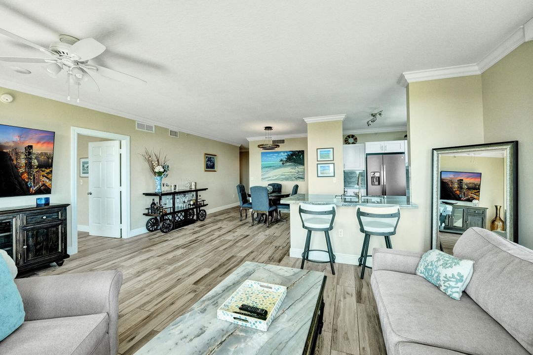 For Sale: $1,100,000 (3 beds, 2 baths, 1646 Square Feet)