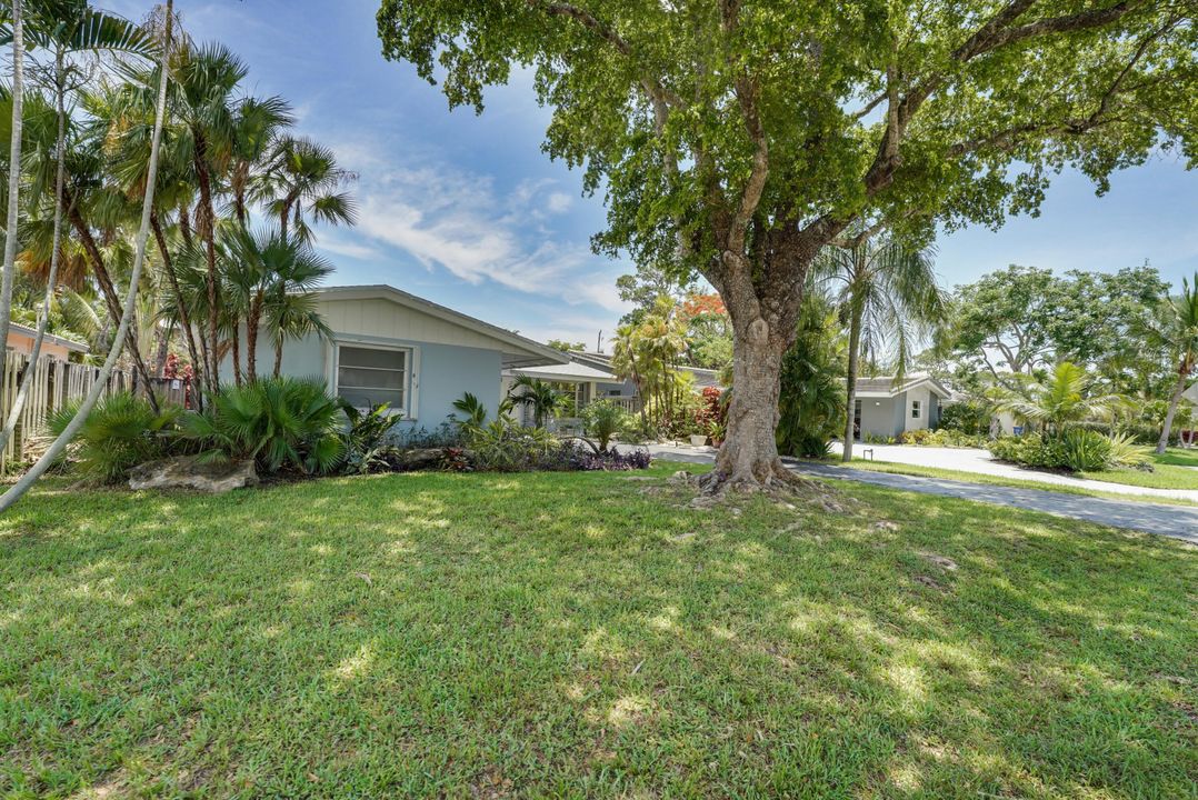 For Sale: $769,000 (3 beds, 2 baths, 1450 Square Feet)