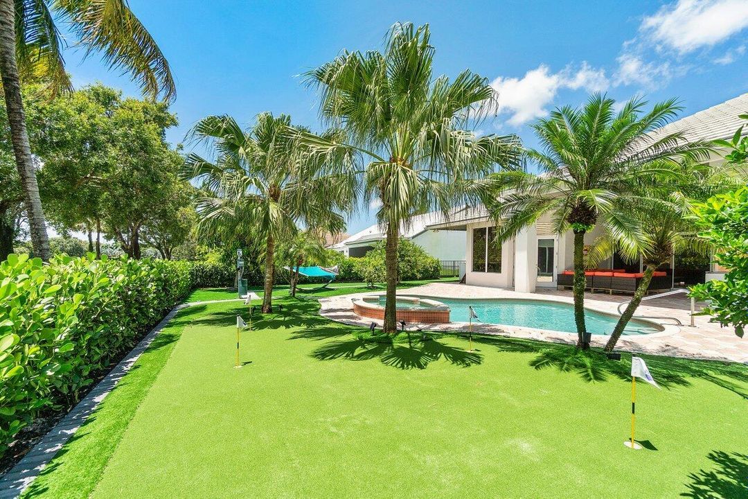 En Venta: $2,499,000 (5 camas, 4 baños, 4486 Pies cuadrados)