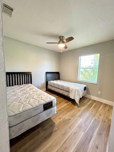 For Rent: $2,295 (3 beds, 2 baths, 1183 Square Feet)