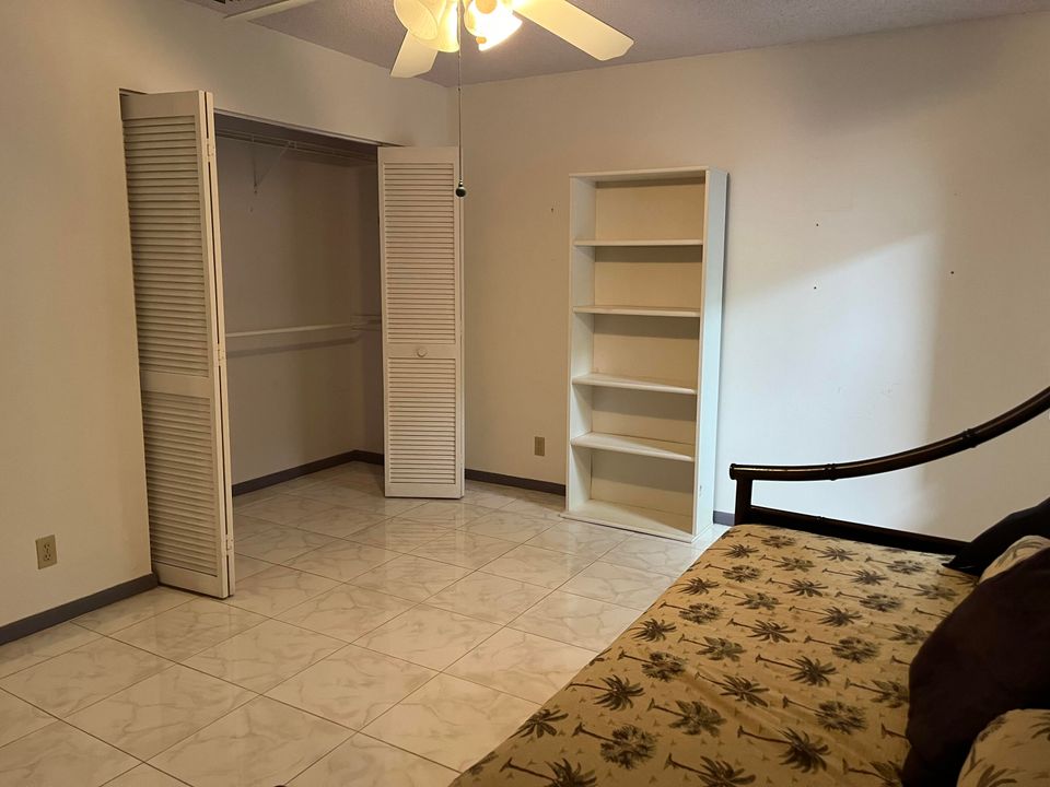 For Sale: $245,000 (2 beds, 2 baths, 1125 Square Feet)