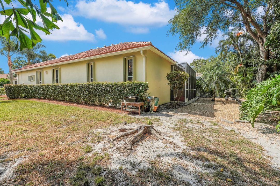 For Sale: $675,000 (3 beds, 2 baths, 1767 Square Feet)