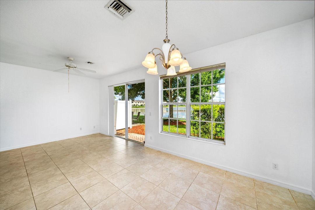 For Sale: $309,000 (3 beds, 2 baths, 1656 Square Feet)