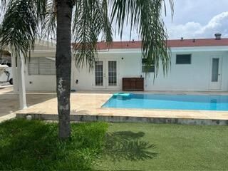 En Venta: $620,000 (3 camas, 3 baños, 1320 Pies cuadrados)