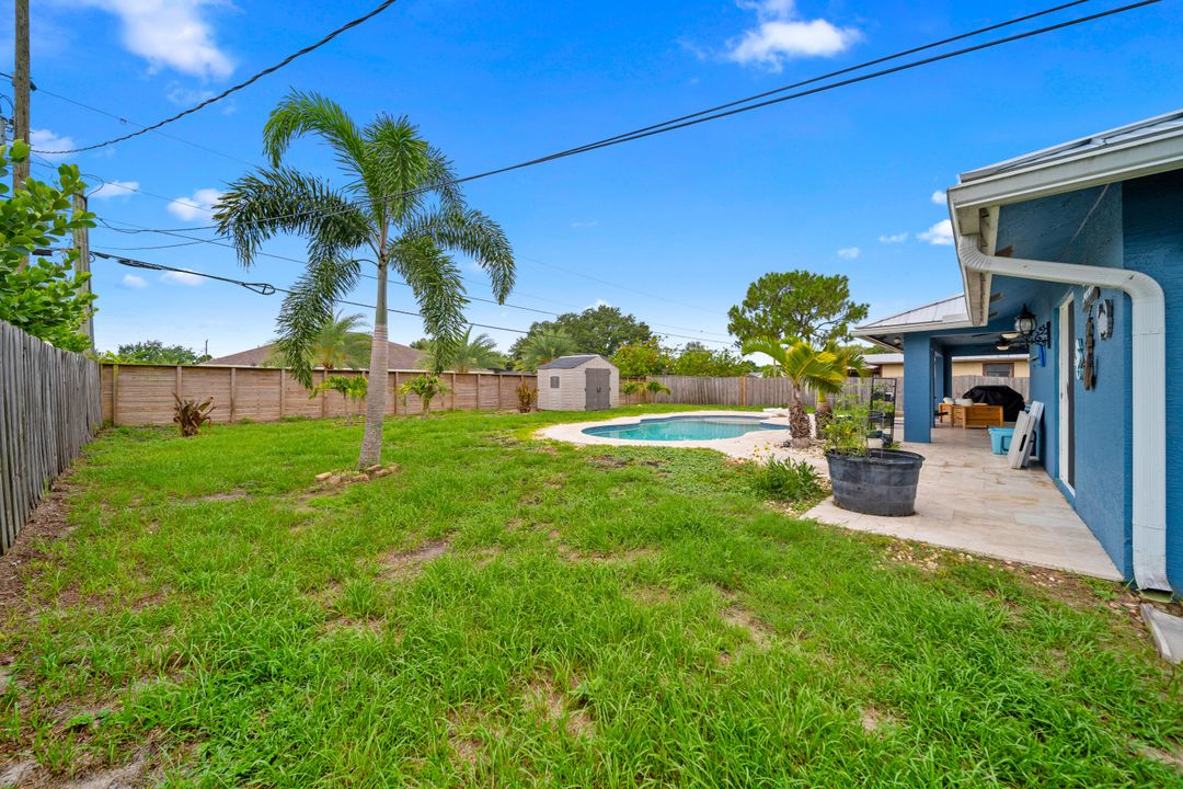 For Sale: $448,900 (3 beds, 2 baths, 1559 Square Feet)