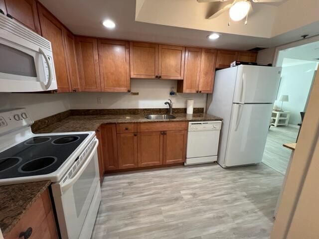 For Rent: $3,500 (2 beds, 2 baths, 1050 Square Feet)
