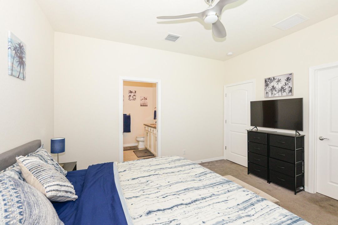 Active With Contract: $3,000 (3 beds, 2 baths, 1554 Square Feet)