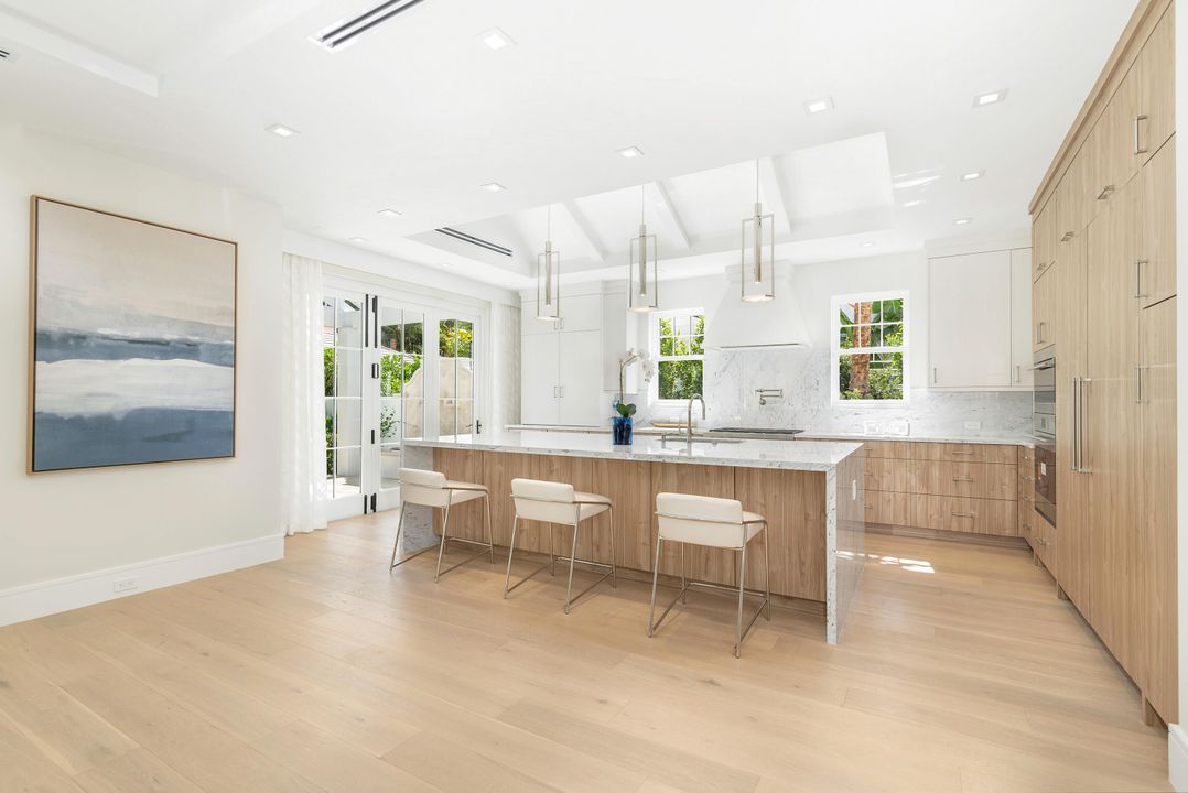 待售: $14,495,000 (4 贝兹, 4 浴室, 4001 平方英尺)