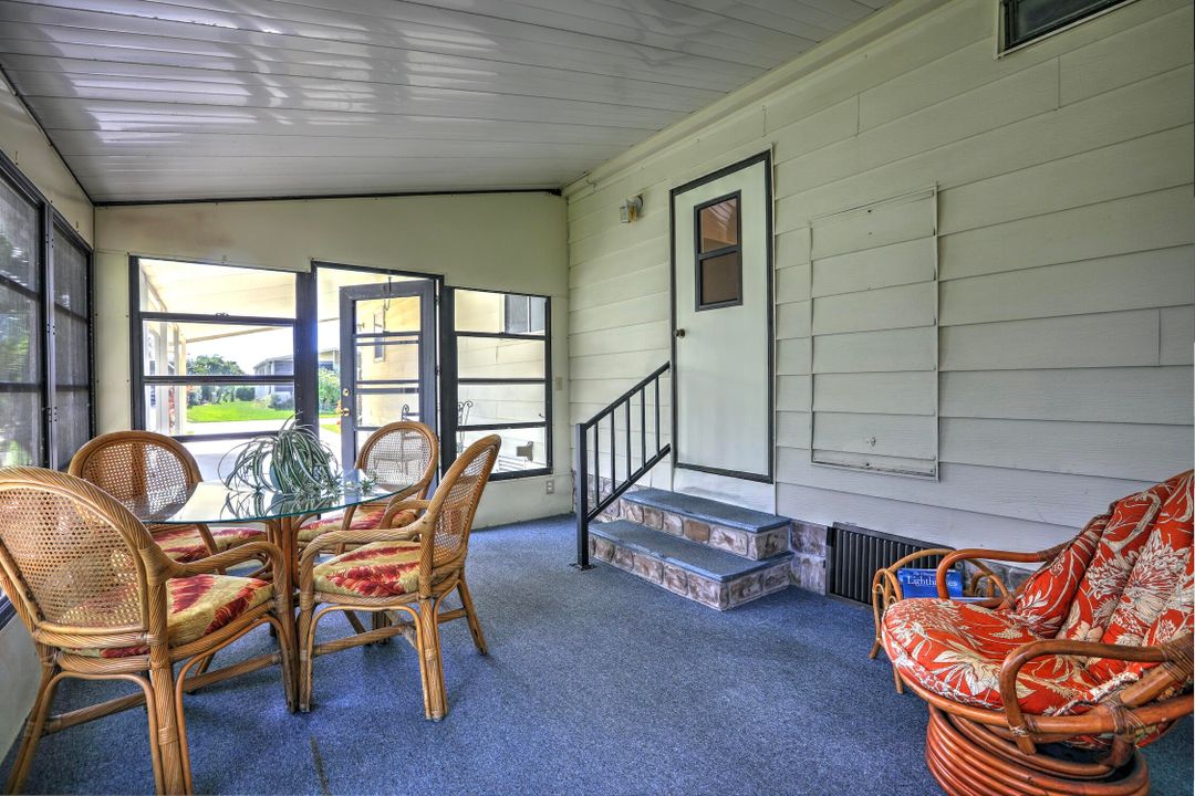 For Sale: $187,000 (2 beds, 2 baths, 1382 Square Feet)