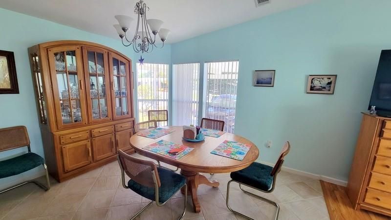 En Venta: $259,000 (3 camas, 2 baños, 1524 Pies cuadrados)