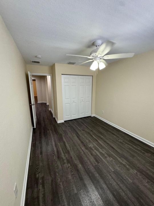 For Rent: $2,400 (3 beds, 2 baths, 1627 Square Feet)